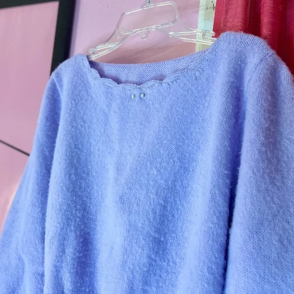 90s Vintage Periwinkle Pearl Accent Pullover Fall/Winter Sweater Womens Medium - Picture 4 of 5
